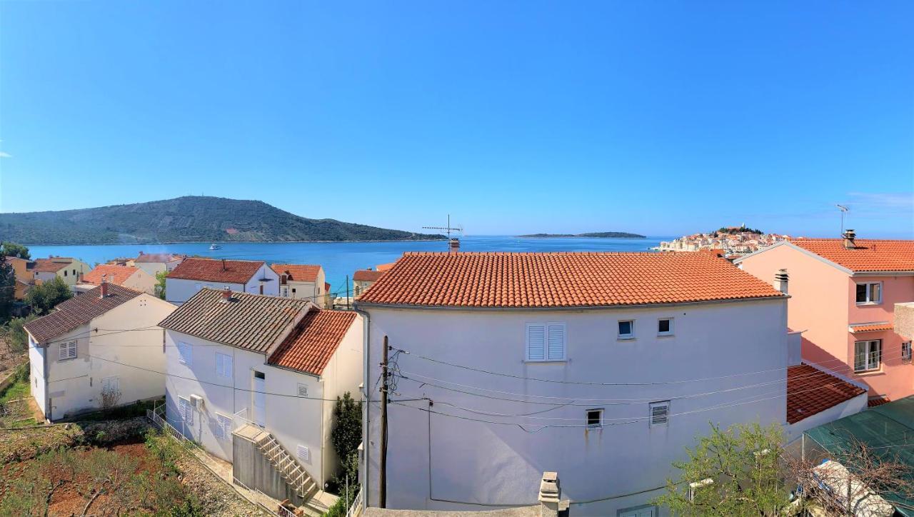 Roko Apartment House Primošten Zewnętrze zdjęcie