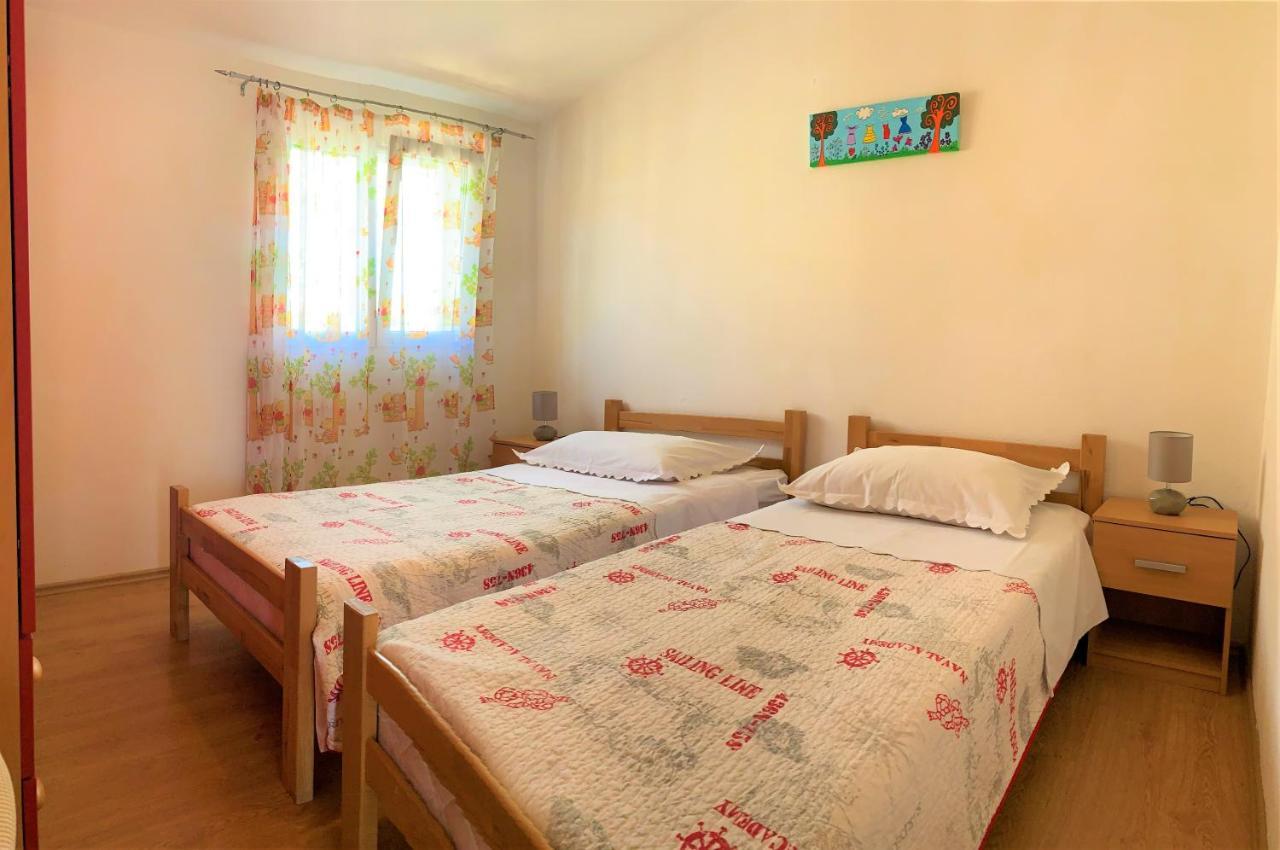 Roko Apartment House Primošten Zewnętrze zdjęcie